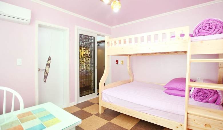 Hotel Tongyeong City Hostel