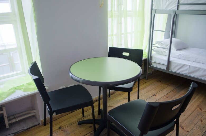 Hostal Red Nose - Hostel