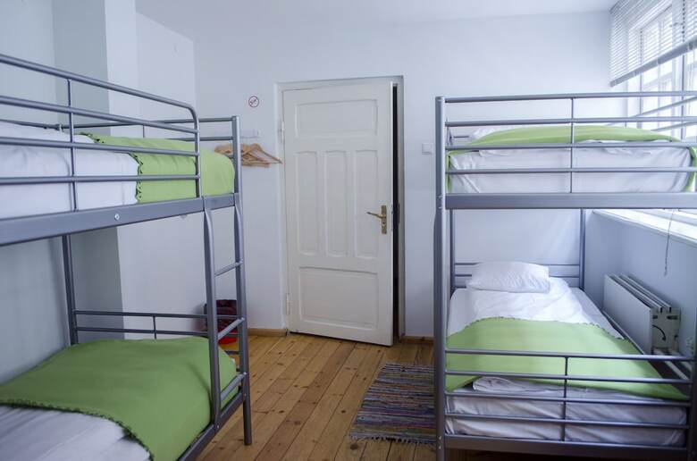 Hostal Red Nose - Hostel