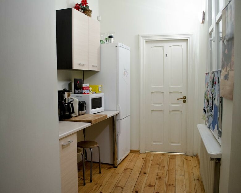 Hostal Red Nose - Hostel