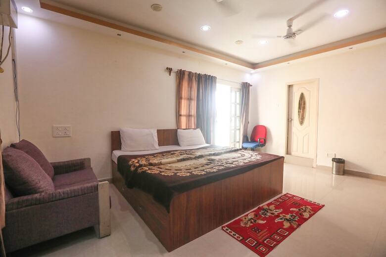 Hotel Ulo Maheshwari Villa