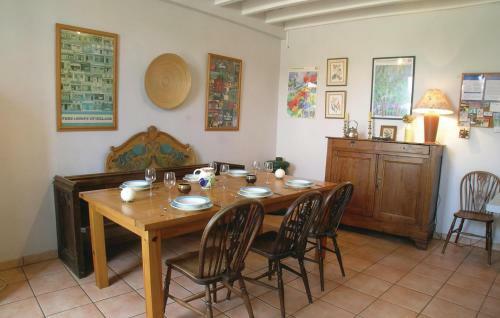 Holiday Home Gemozac Op-1524