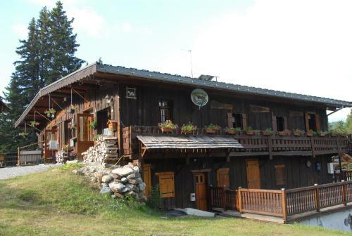 Hotel H�tel Chalet Le Caribou
