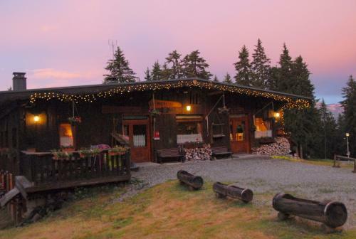 Hotel H�tel Chalet Le Caribou