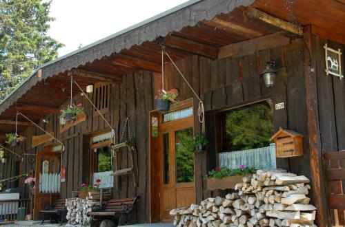 Hotel H�tel Chalet Le Caribou
