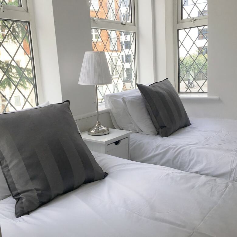 Hotel Polygon Villas Guest House - B&B