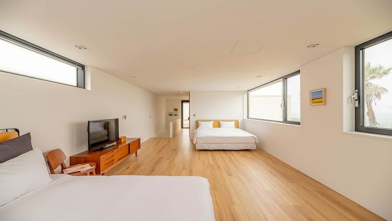 Namib Pool Villa Jeju
