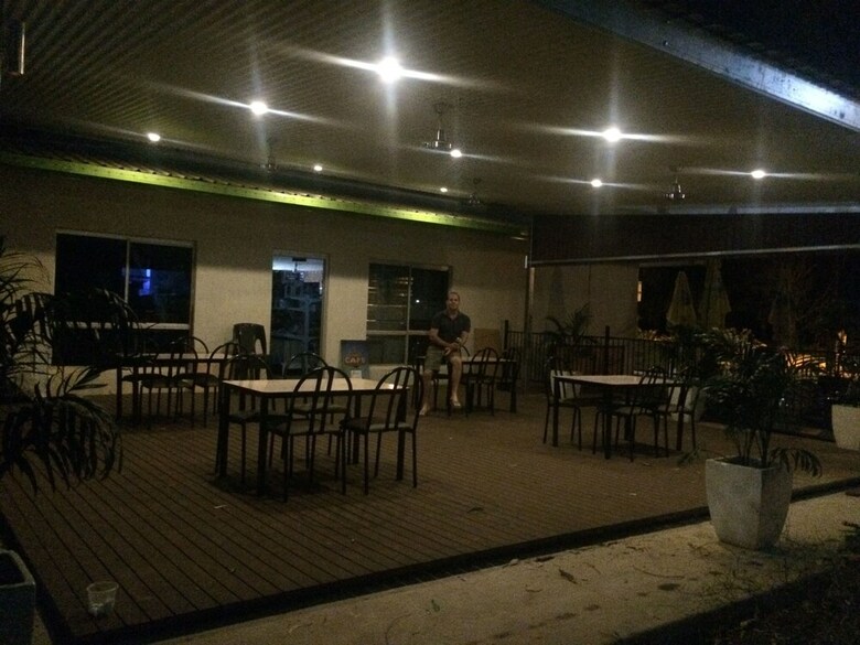 Motel Mataranka Roadhouse