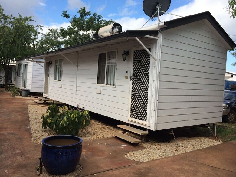 Motel Mataranka Roadhouse