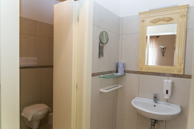 Bed & Breakfast Al Vecchio Teatro Ristorazione E Camere