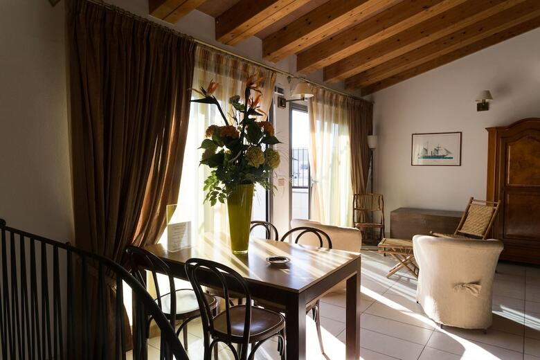 Bed & Breakfast Al Vecchio Teatro Ristorazione E Camere