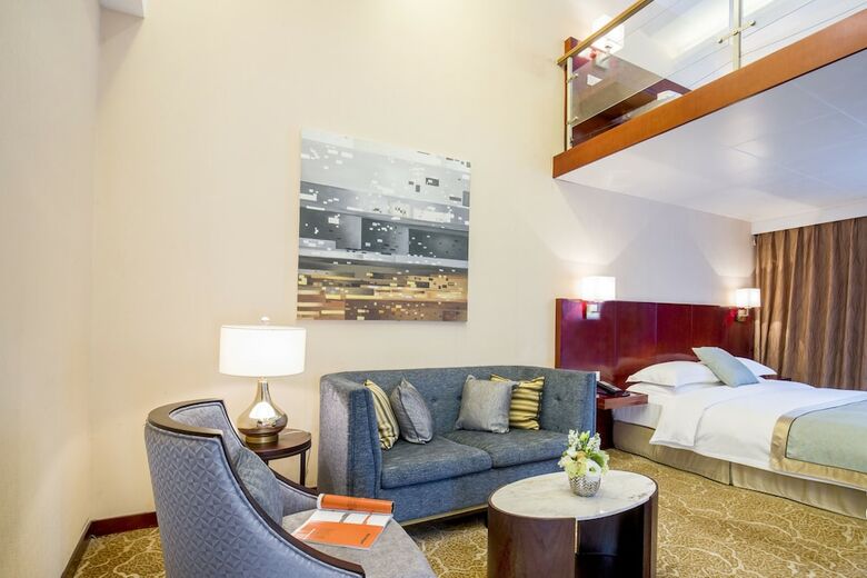 Shenzhen Langshan Hotel