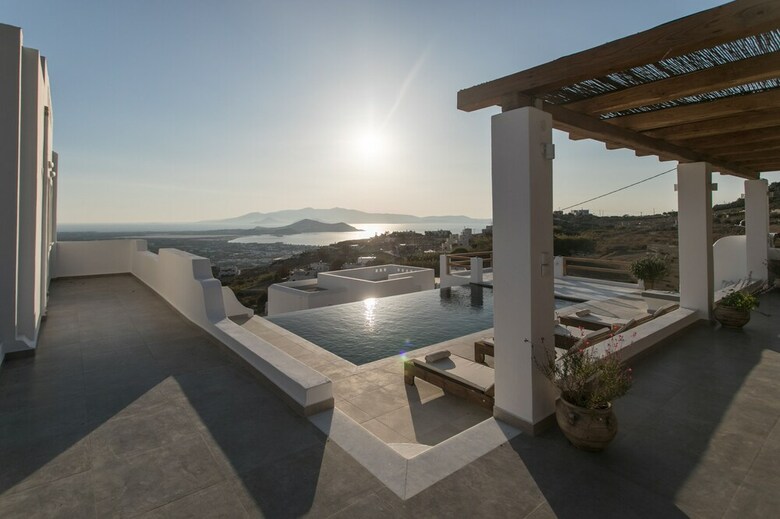 Posada Naxos Skyline Villas