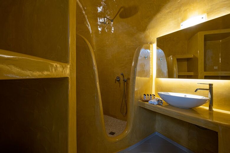 Hotel Santoterra Antigua Suites
