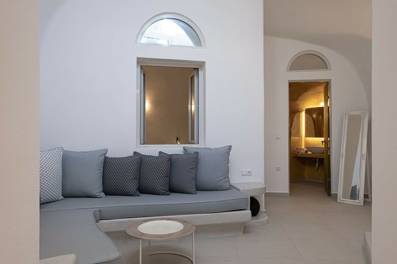 Hotel Santoterra Antigua Suites