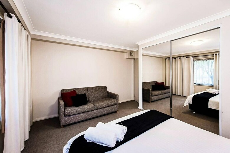 Apartamentos Two Bedroom Apt Next To Perth Cbd With Parking.