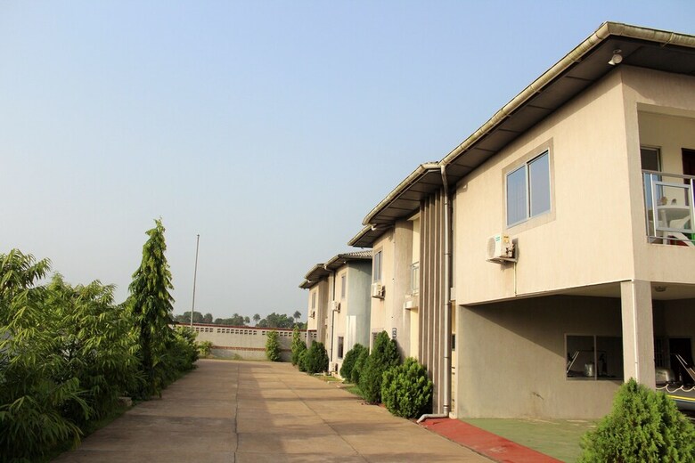 Aparthotel Riverside Resort Villas