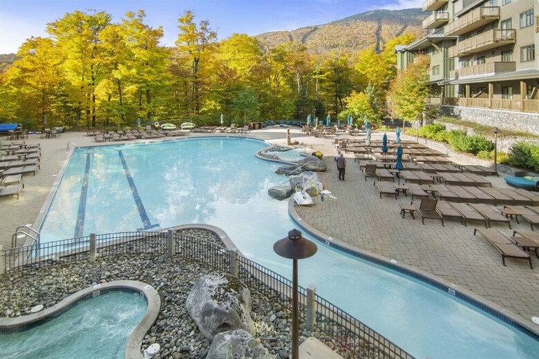 1325 Studio @ The Lodge At Spruce Peak