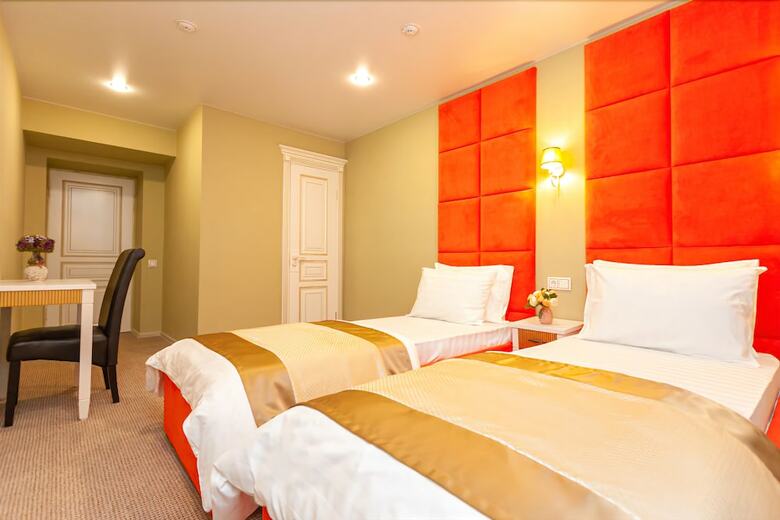 Laluna Hotel