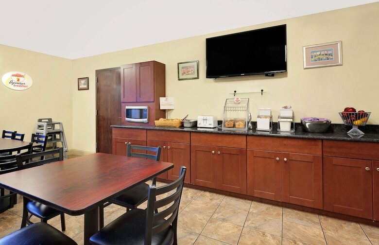 Motel Super 8 By Wyndham Ithaca