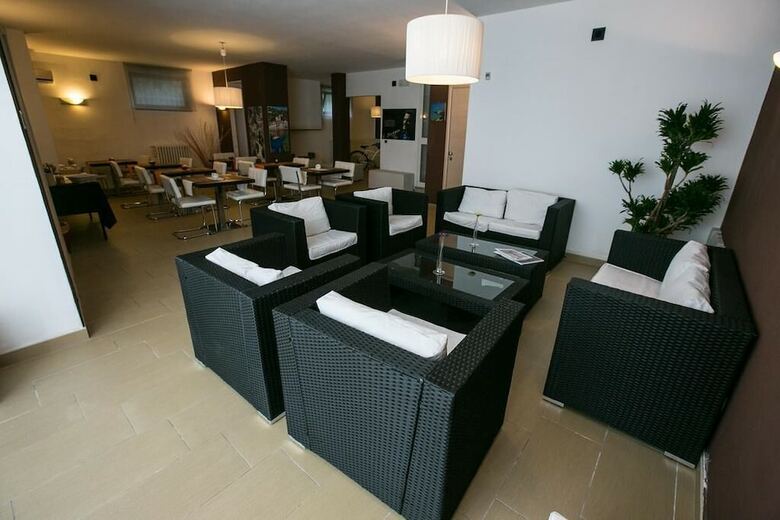 Hotel Villa Del Mar