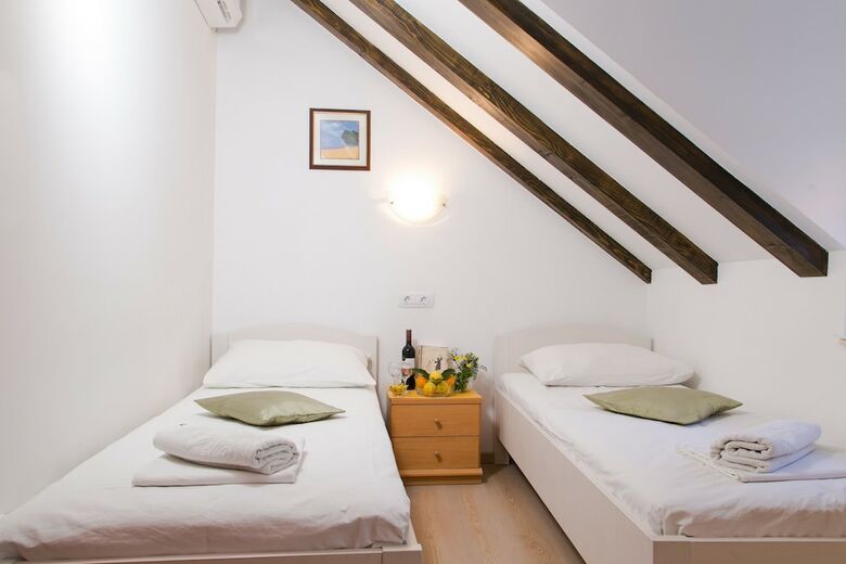 Hotel Holiday Home Kazerma