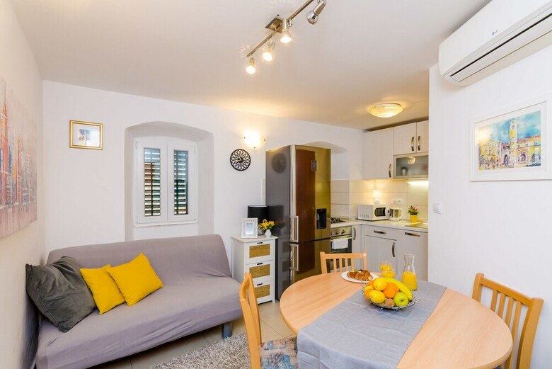 Hotel Holiday Home Kazerma