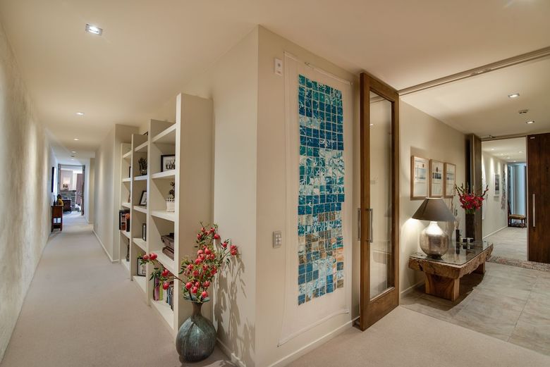 Ardmore Street Luxury Apartment