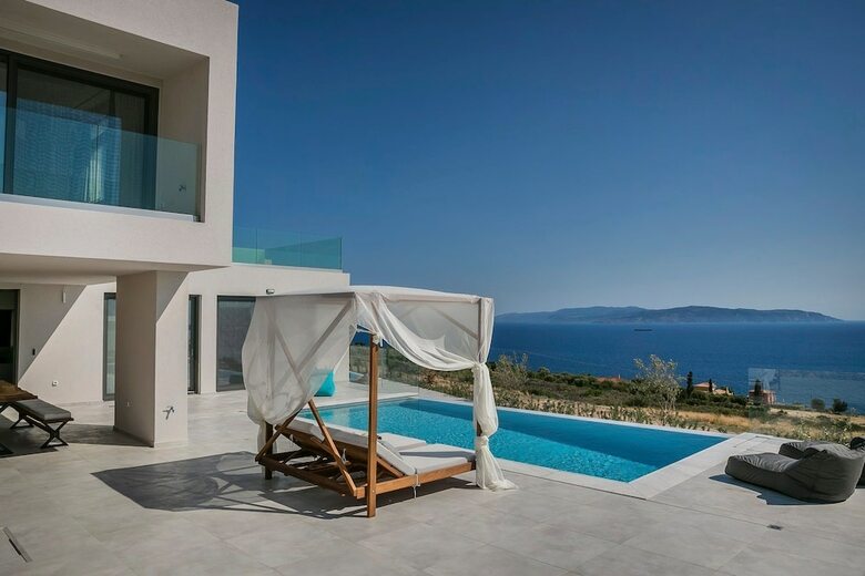 Villa Oikos Boutique Residences