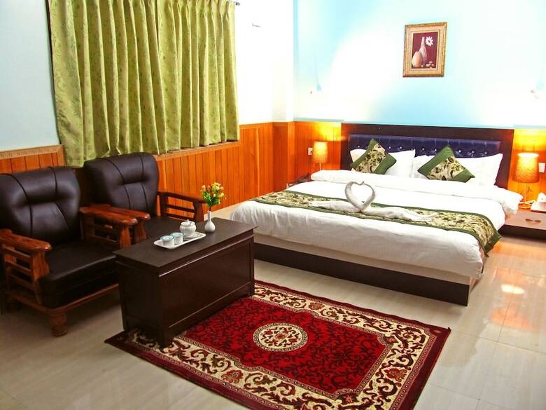 Retreat Hotel & Spa