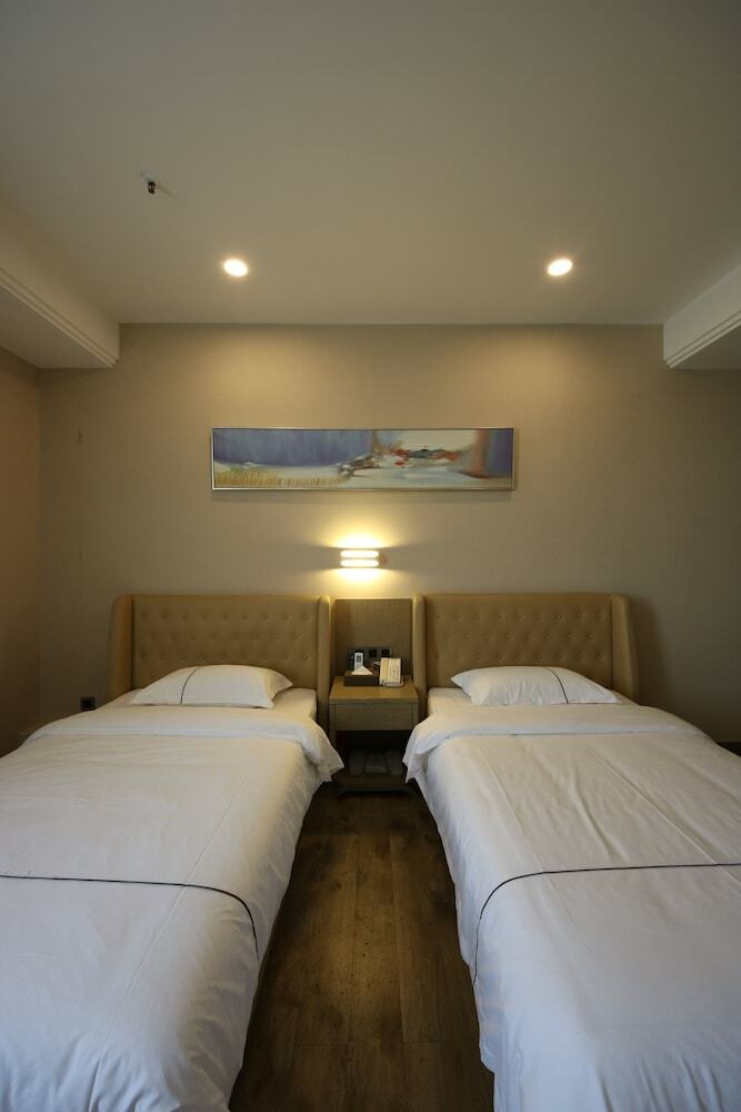 Jingtai Lidu Hotel