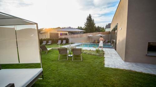 Landhotel Wei�es Ro�