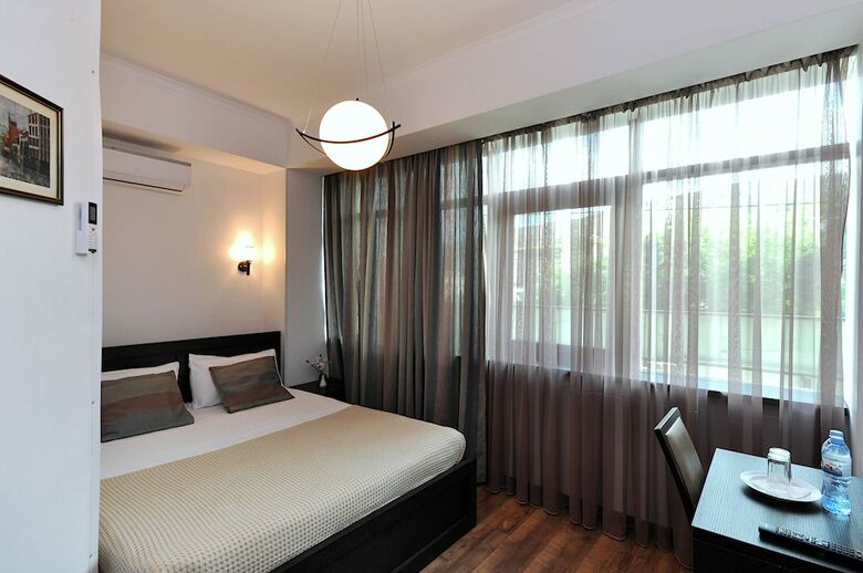 Hotel Tbilisi Check In