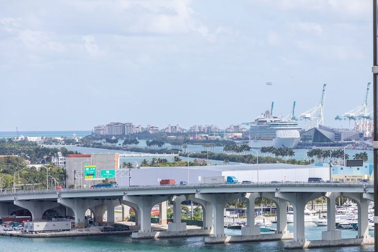 Apartamentos Ocean Breeze And Emerald Water