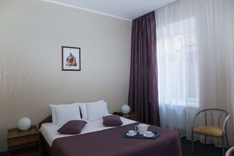 Columb Hotel