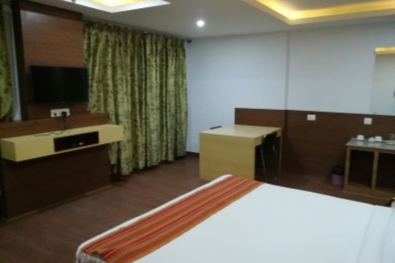 Hotel Sps Inn