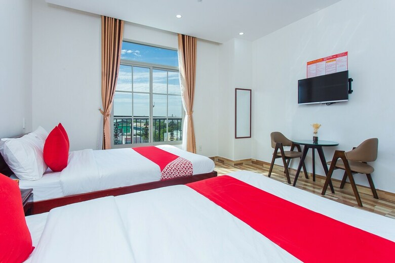 Oyo 320 Le House Hotel And Studio