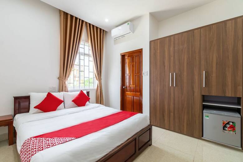 Oyo 320 Le House Hotel And Studio