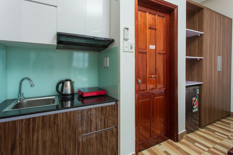 Oyo 320 Le House Hotel And Studio