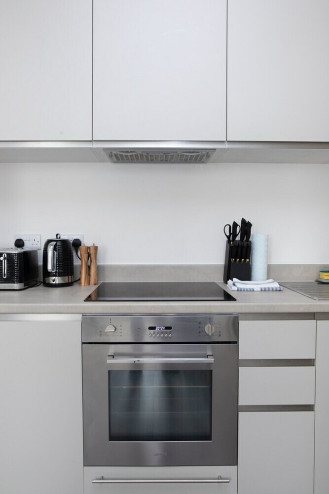 Central Apartment For 2 In Stokes Croft