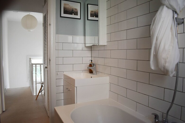Apartamentos Cosy 1 Bedroom Modern Maisonette With Summertime Balcony