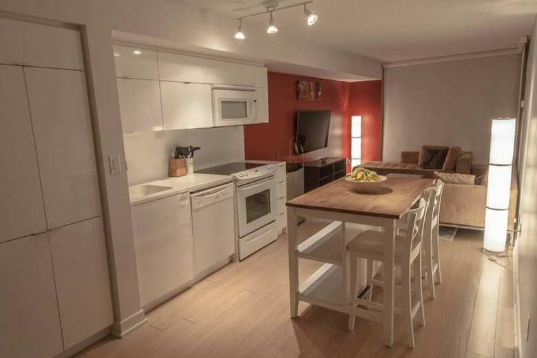 Apartamentos Toronto 3 Bedroom Condo