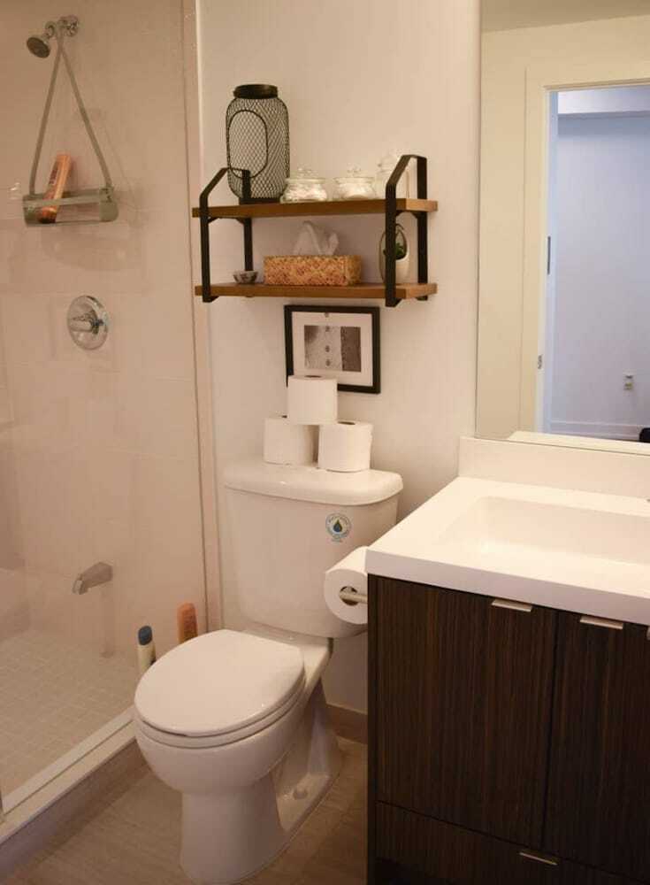 Apartamentos Downtown Condo With Balcony By Harbourfront