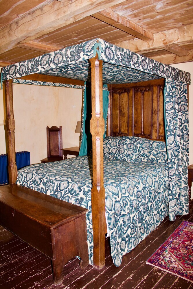 Historic Liberton Tower Built In 1453
