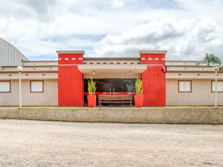 Oyo Hotel Economy