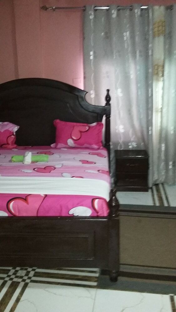 Hotel Ktc Guest House