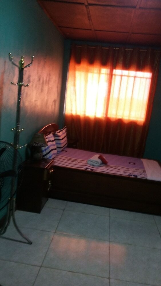 Hotel Ktc Guest House