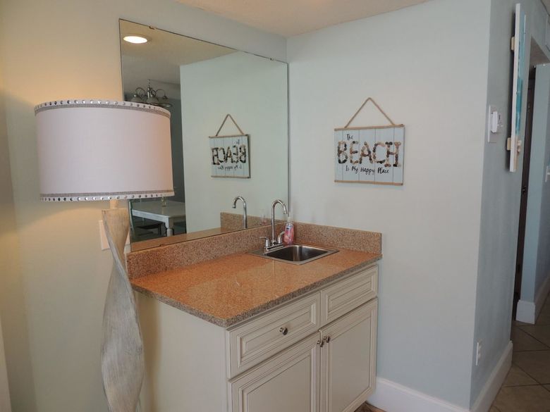 Sands Beach Club #815 Ocean Front