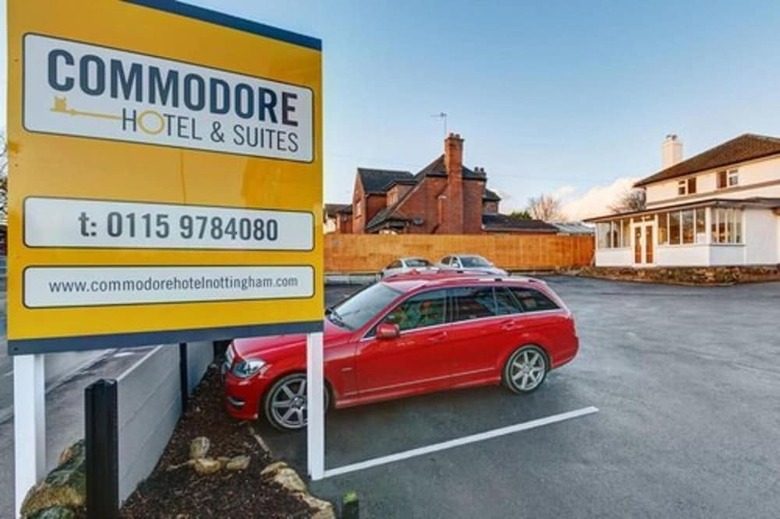 Commodore Hotel