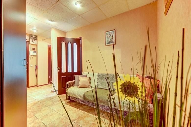 Apartment Vesta On Veteranov